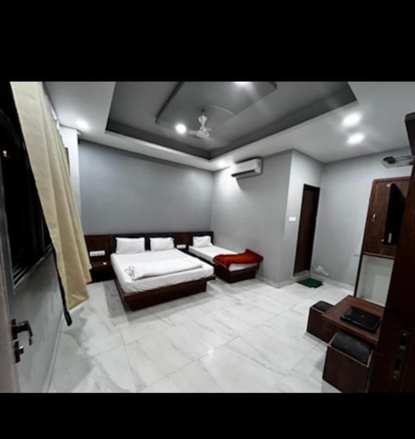 Hotel Shankar 乌贾因 外观 照片